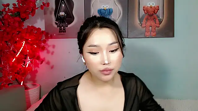 ichiben Adlı Modelin Canlı XXX Sohbeti