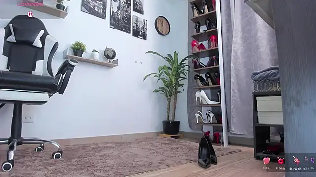 SophieBaker__ - Dildo in my pussy + cum with me