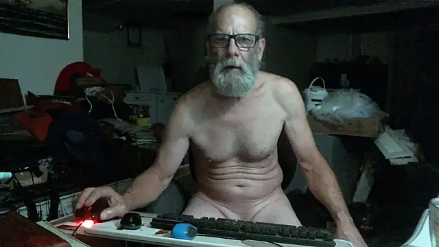farmboy4yu's Live XXX Chat