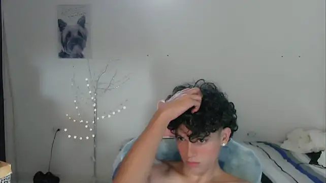 Chatroom XXX en direct de FUNNY_DICK_