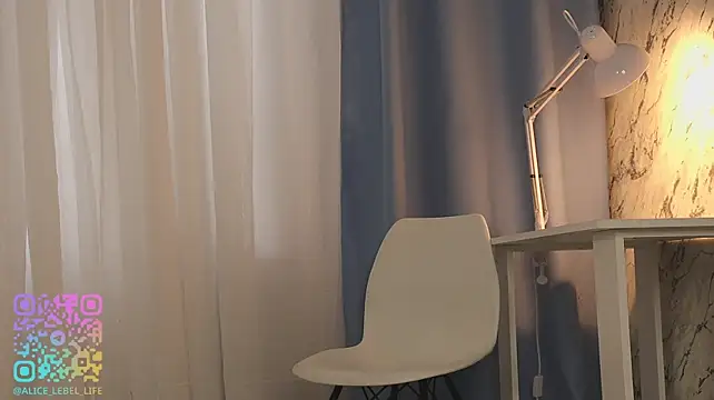 دردشة AliceLebel الجنسية المباشرة
