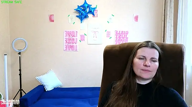Chat XXX ao vivo de Mirabelle_Velvet