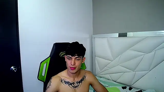 Živý XXX chat Liom_Gym