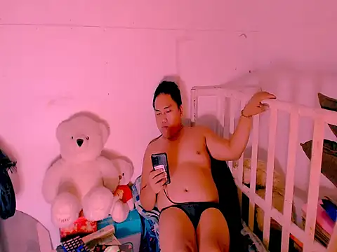 Hardking_69 – Naživo XXX chat