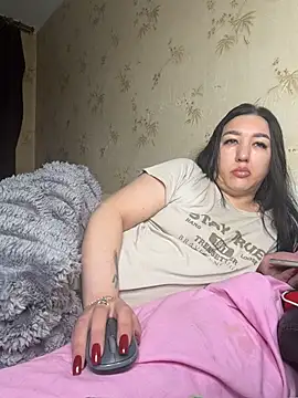 Chat XXX en directo de Naughtbaby_2025