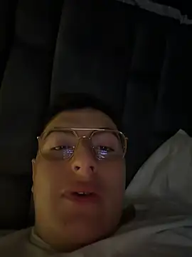 Brunofox Live XXX Chat