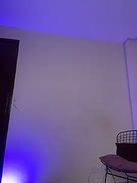 emmi_miller's Live XXX Chat