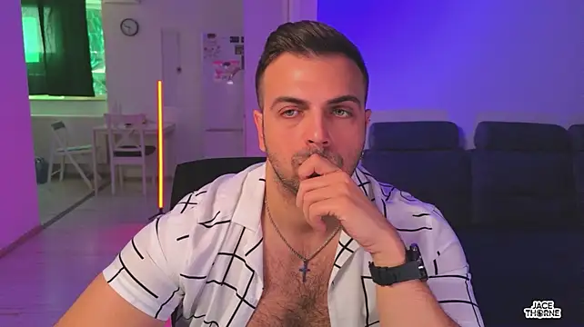 Chat XXX en directo de Jace_Thorne