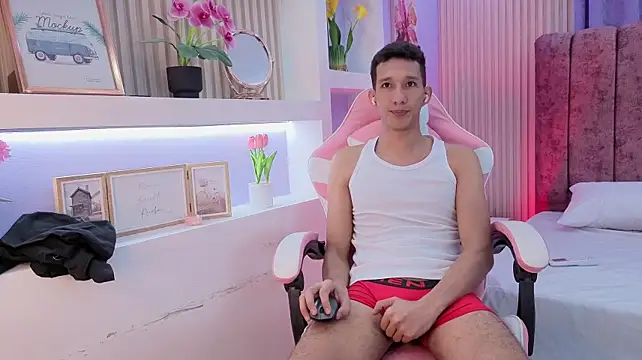 XXX chat uživo modela AlphaMarco