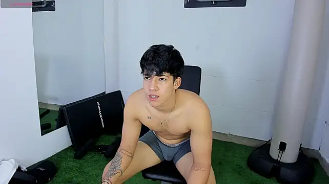 Chat XXX Live ren_storm