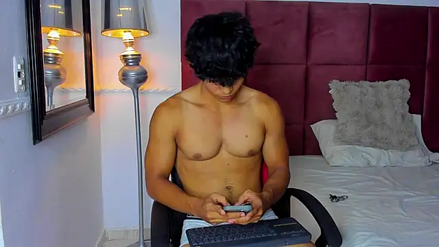 Luca_mashlen Live XXX chat