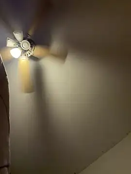 CUM4SACRED357's Live XXX Chat