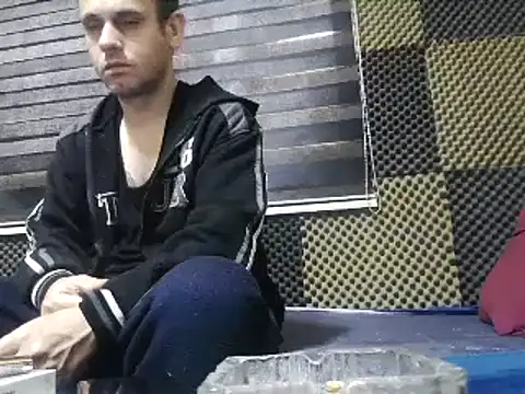 Arabeyes live XXX chat