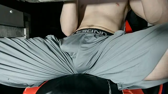 Dick_and_muscles Obrolan Langsung XXX