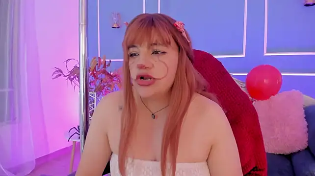 TaraTaylorr - moan pleasure