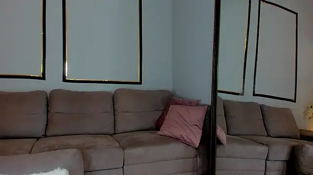 BarbieDoll13 Chat XXX live