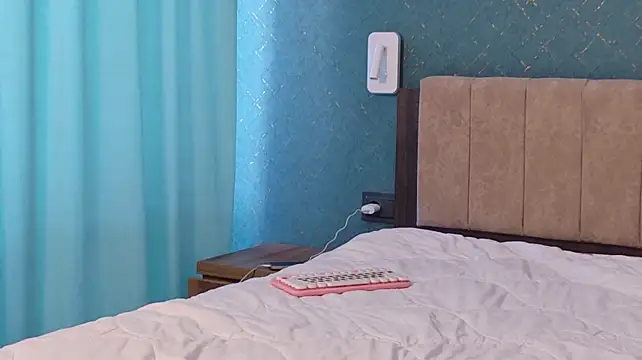 smart_eliz Adlı Modelin Canlı XXX Sohbeti