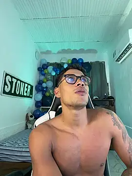 دردشة Jackson_stone الجنس ية المباشرة