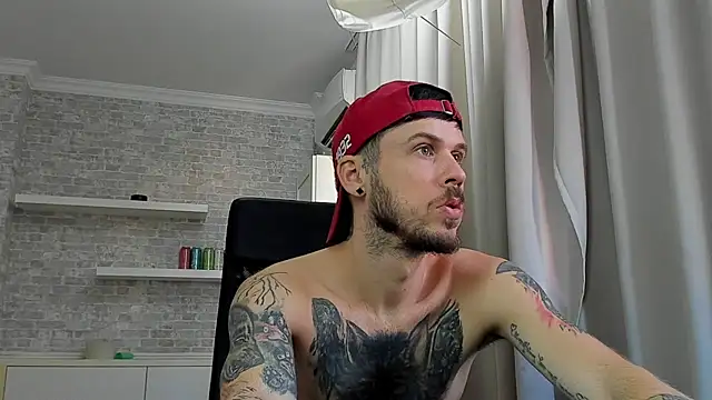 JonahShaw Live XXX-chat
