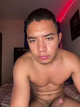 Chatroom XXX en direct de Roiber_only