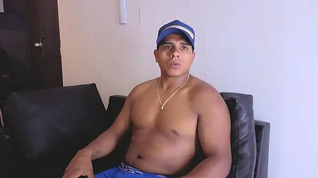 Hunter_master live XXX chat