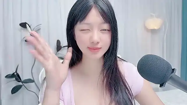 Winnie666999 Obrolan Langsung XXX