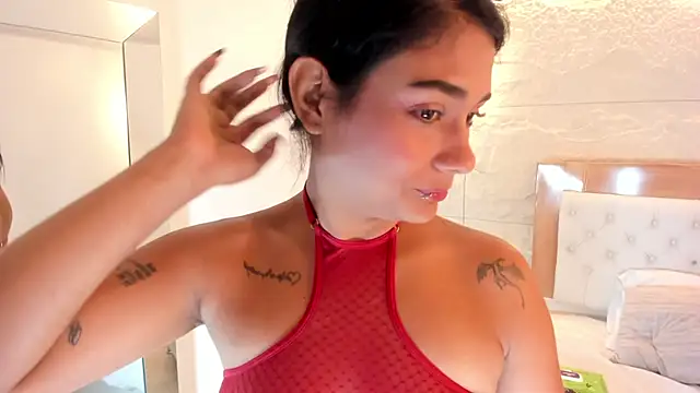 Chat XXX ao vivo de NINAMARTINS