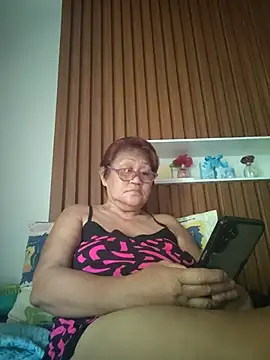 Sunflower1956's Live XXX Chat