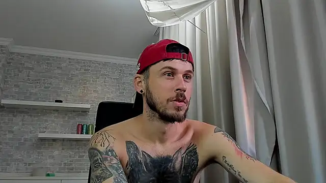 JonahShaw XXX чат на живо