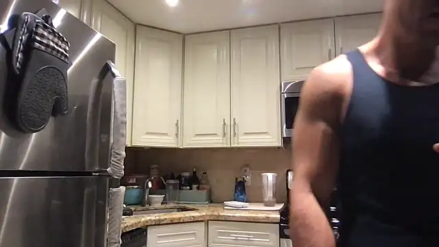 BigGuyMuscle Live XXX Chat