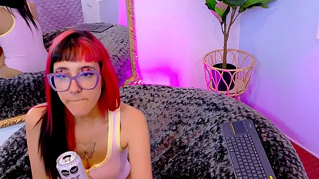 April_cobain - big Squirt 💦💦💦🤤