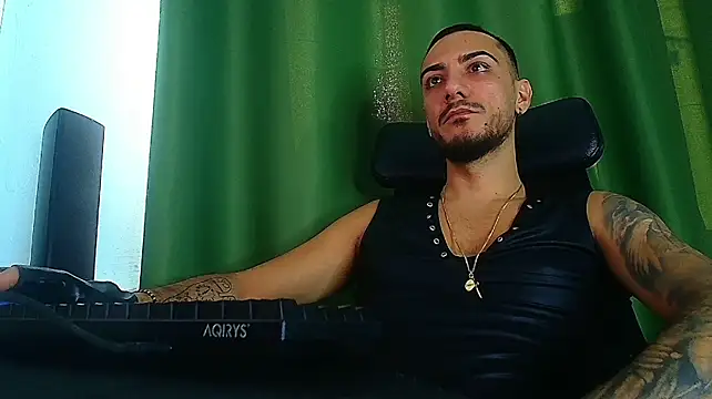 AndrewBanner Live XXX-chat