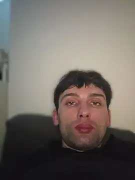 XXX chat uživo modela Bad_Bitch_Boy