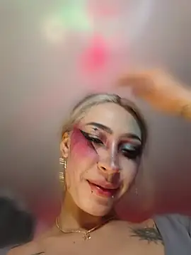 Chat XXX en directo de Ounla_Sweet