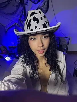 RosseMelody - Get my ass to red daddy😈