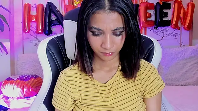 Chat XXX ao vivo de Emily_bruss