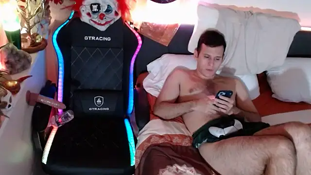 Онлайн чат XXX Kevinjchan1