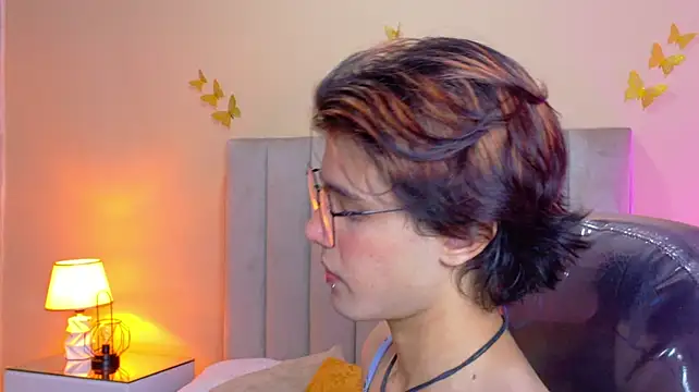 Chat XXX Live Derek_Sinn