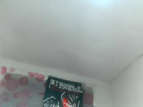 Karlitah Chat XXX in diretta