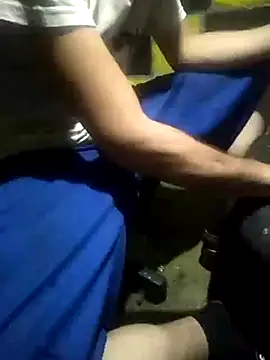 צ'אט XXX בשידור חי של Wero4200