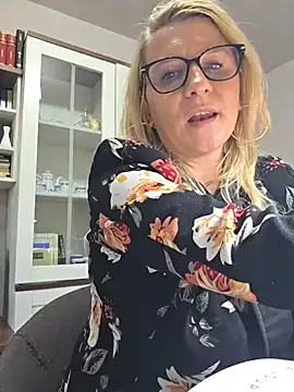 KaylinJan Live XXX Chat