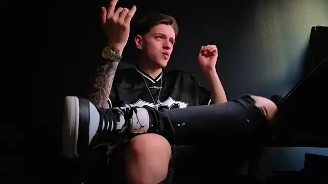FelixStarkk Chat XXX live