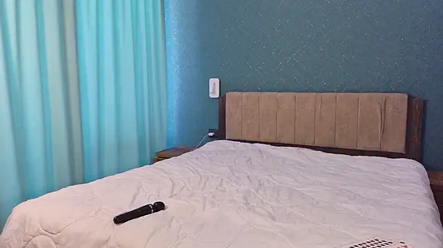 smart_eliz élő XXX-chatje