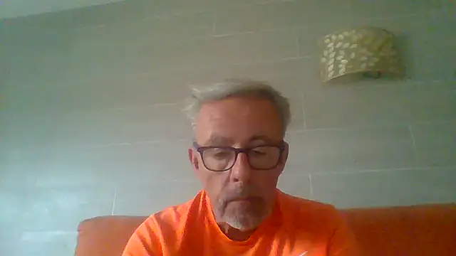 tuggy59n Live XXX chat