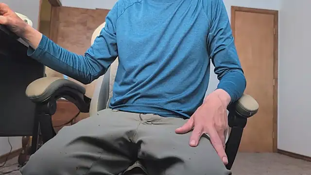 Opondestre00420 webkamerás műsora