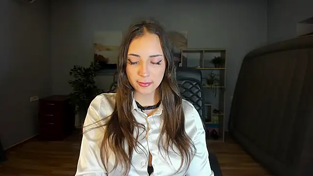 Effy_Royse Adlı Modelin Canlı XXX Sohbeti