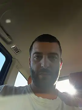 Pablo_Hornyguy95 live XXX chat