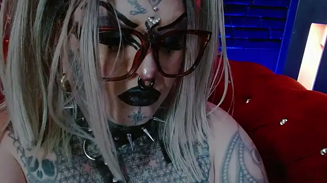 Venus_Rock - show boobs