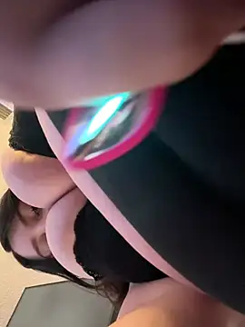 Evemeqt's Live XXX Chat