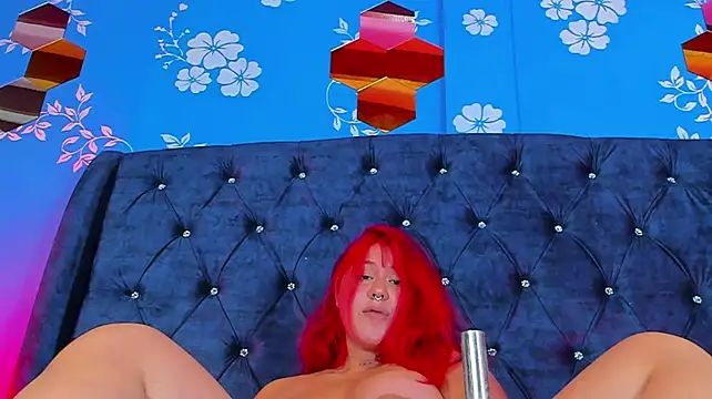 Issa_Clark01's Live XXX Chat